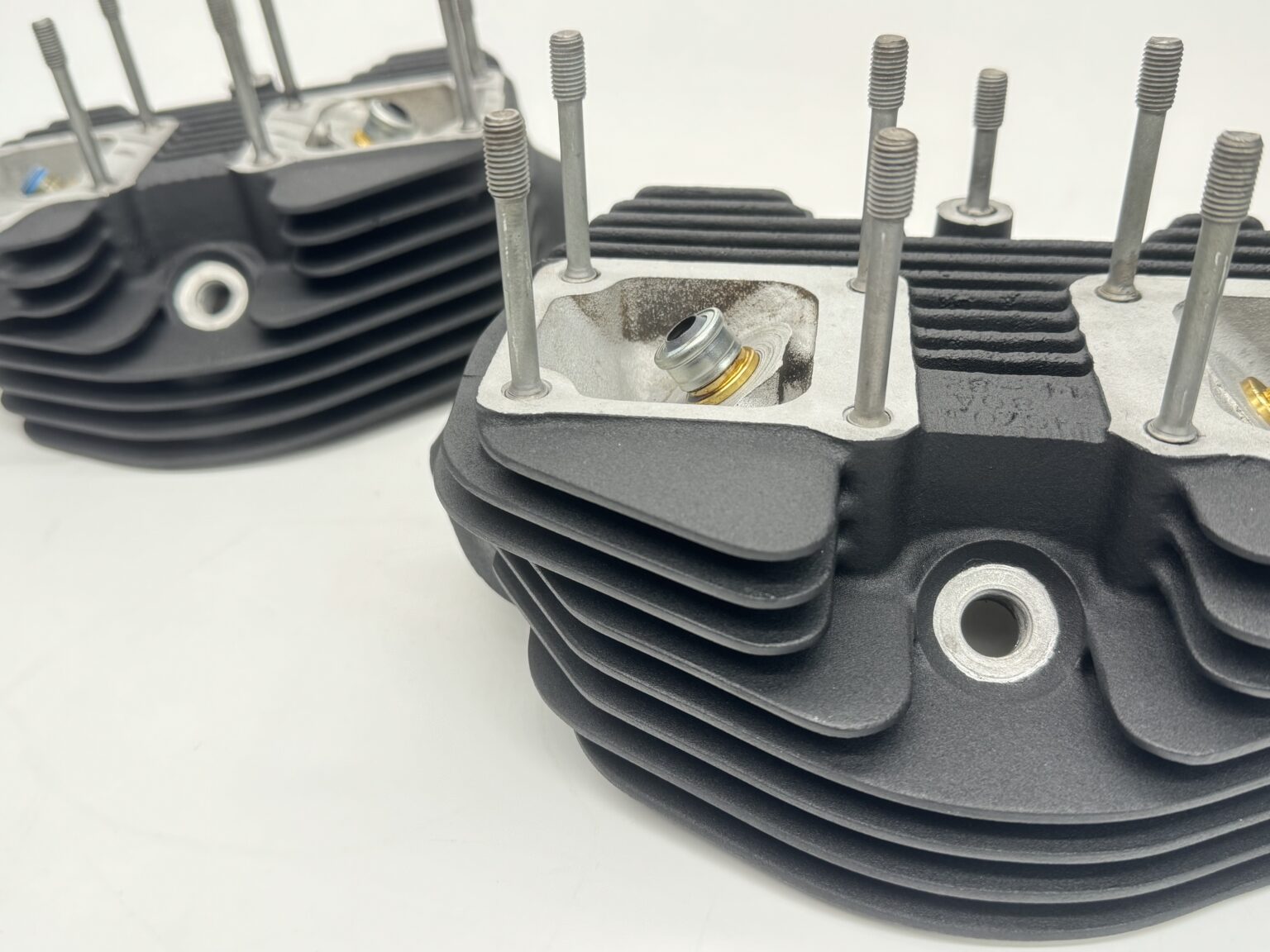 雪〈新品未開封〉Reagel 9色セット エンジンヘッドカバー塗装 VHT リンクル 結晶塗装に挑戦